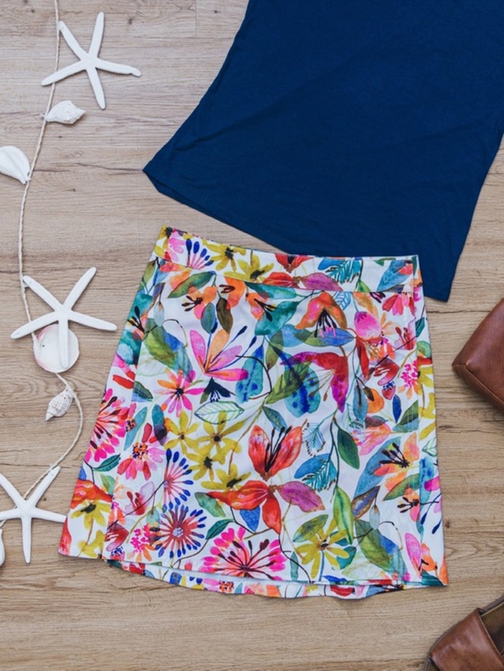 New! Ripskirt Hawaii Length 2 WILDFLOWER WATERCOLOR